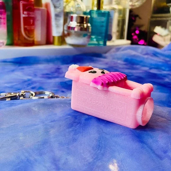 Kitschy Christmas Bath and Body Pink Santa Cat Hand Sanitizer Holder/Keychain - Picture 2 of 3